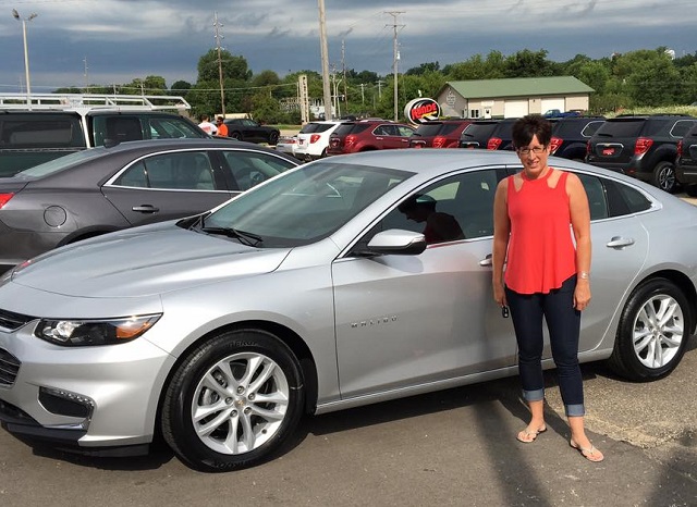  2016 Chevy Malibu Bloomington Wisconsin